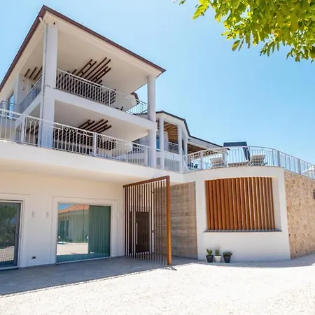 Konukevi Archipel Luxury - Sabina